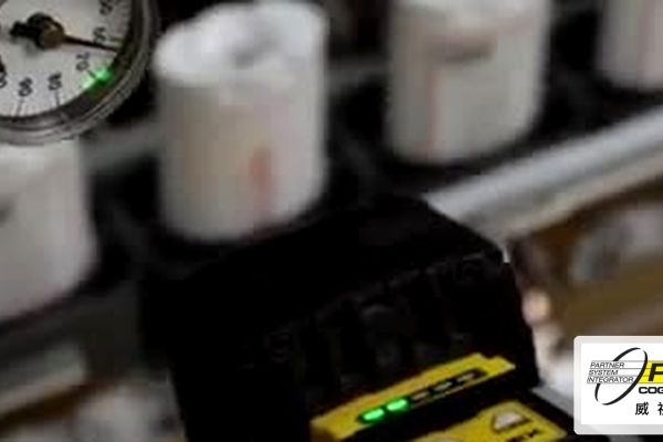 Cognex In-Sight 2800 - 民生用品業 個人護理品瑕疵檢測 案例